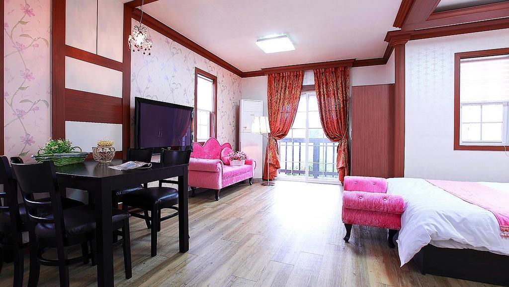 Jijunghae Pension Гиеонгджу Екстериор снимка